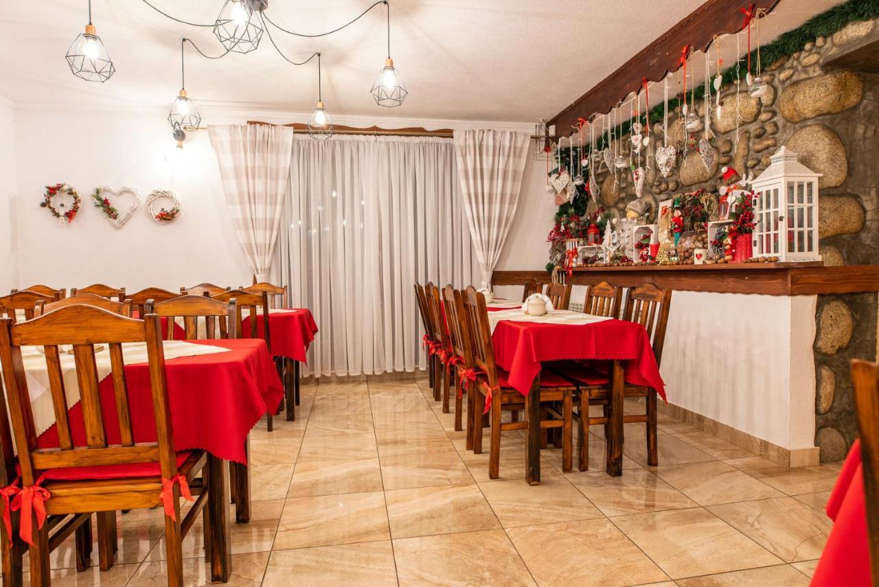 Rodzinny Dom I Apartamenty U Ciwersa Z Balia W Ogrodzie بيالكا تاترزانسكا المظهر الخارجي الصورة